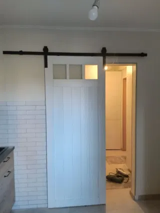 Раздвижная дверь Покош система Loft